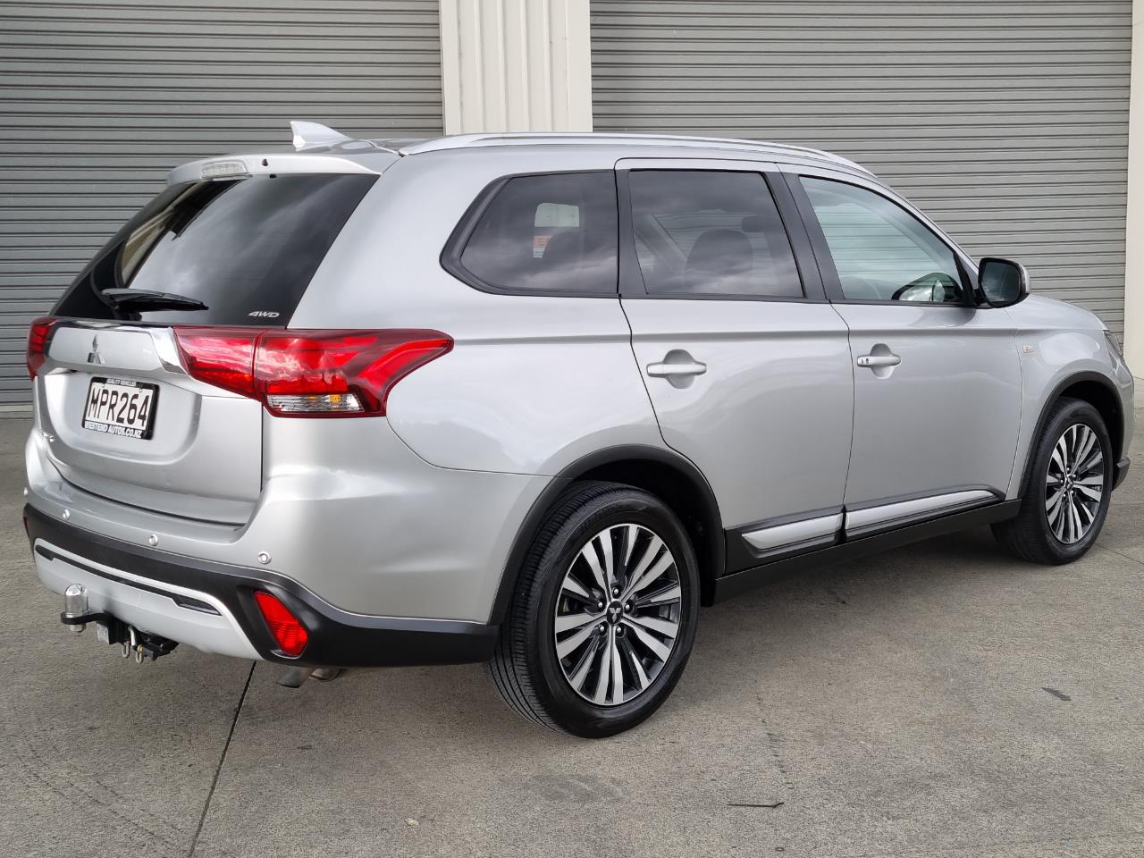 2020 Mitsubishi Outlander