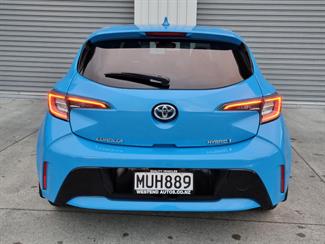 2020 Toyota Corolla - Thumbnail