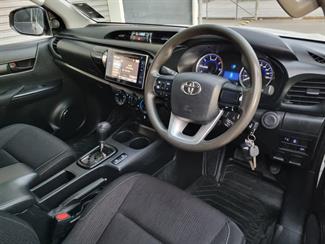 2018 Toyota Hilux - Thumbnail