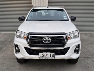 2018 Toyota Hilux - Thumbnail