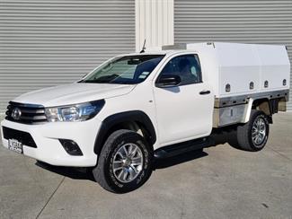 2019 Toyota Hilux - Thumbnail