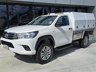 2018 Toyota Hilux - Thumbnail