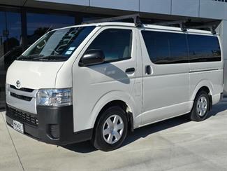 2014 Toyota Hiace - Thumbnail