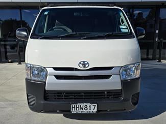 2014 Toyota Hiace - Thumbnail