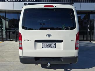 2014 Toyota Hiace - Thumbnail