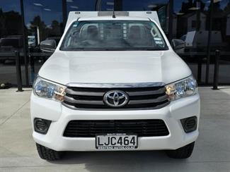 2018 Toyota Hilux - Thumbnail