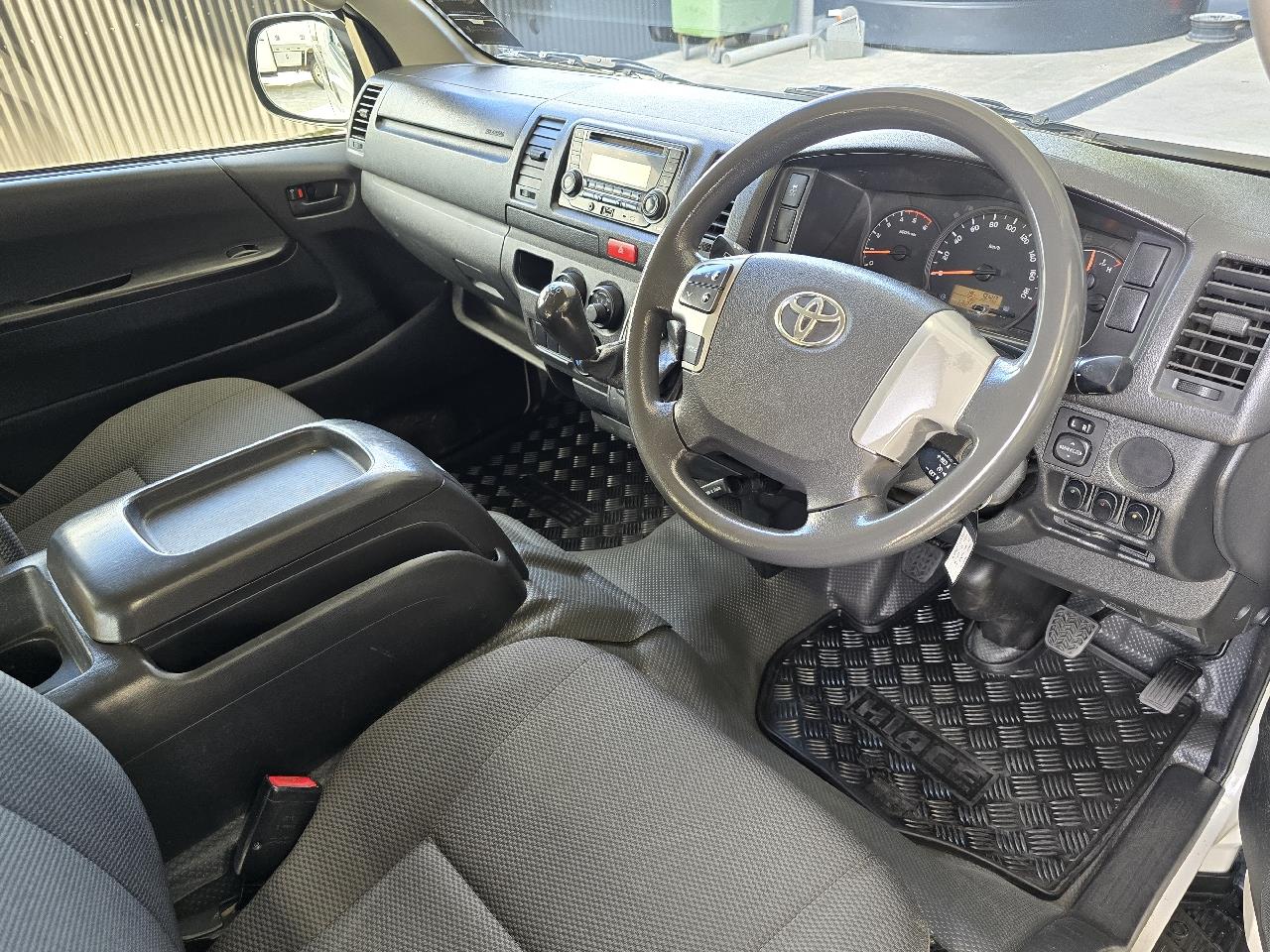 2015 Toyota Hiace