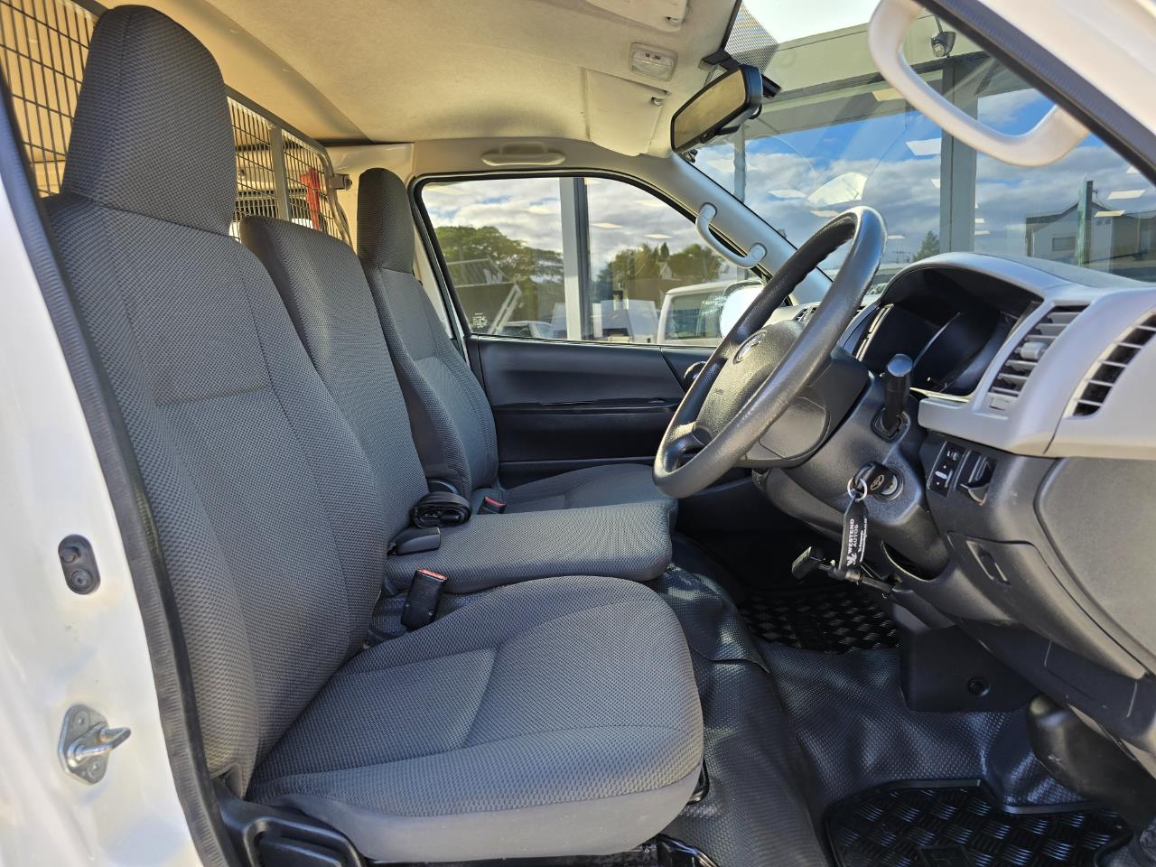 2014 Toyota Hiace