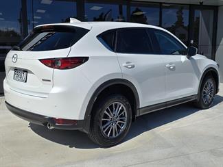 2022 Mazda CX-5 - Thumbnail