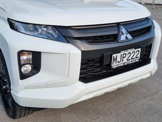 2019 Mitsubishi Triton - Thumbnail