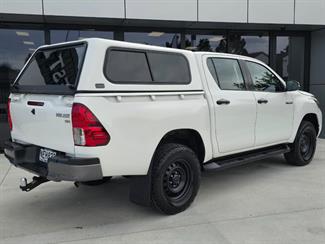 2020 Toyota Hilux - Thumbnail