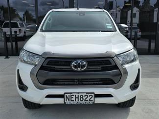 2020 Toyota Hilux - Thumbnail