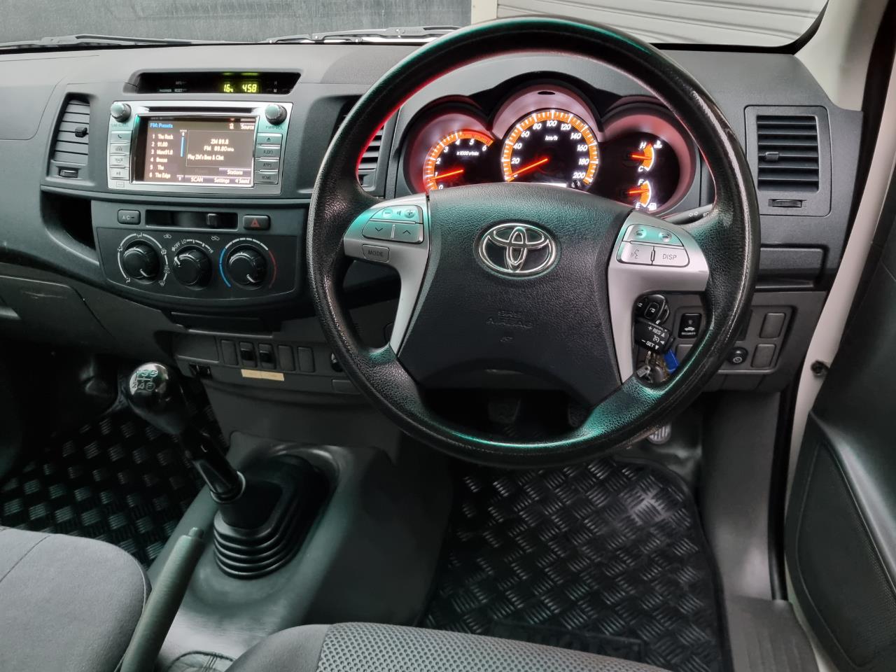 2015 Toyota Hilux