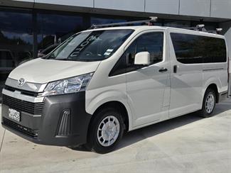 2019 Toyota Hiace - Thumbnail