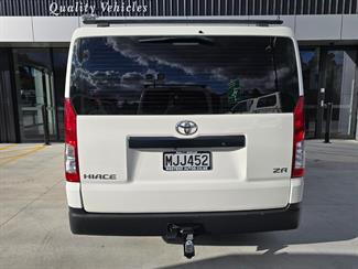 2019 Toyota Hiace - Thumbnail