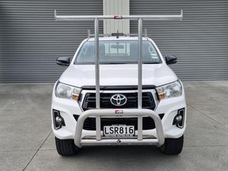 2018 Toyota Hilux - Thumbnail