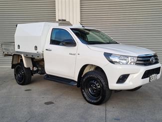 2017 Toyota Hilux - Thumbnail