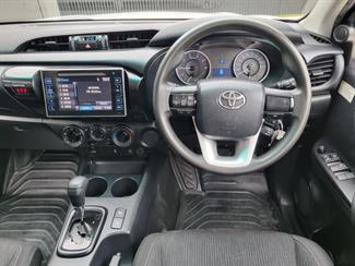 2019 Toyota Hilux - Thumbnail