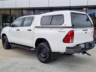 2019 Toyota Hilux - Thumbnail