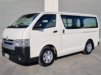 2016 Toyota Hiace - Thumbnail