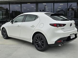 2020 Mazda 3 - Thumbnail