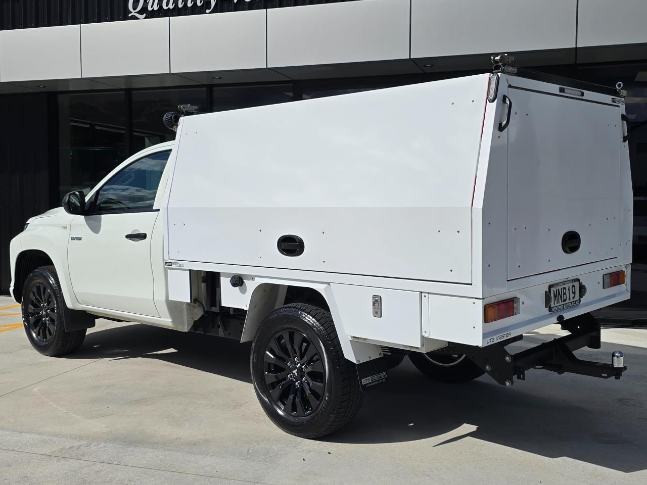 2019 Mitsubishi Triton