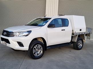 2018 Toyota Hilux - Thumbnail