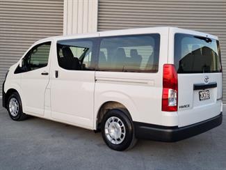 2019 Toyota Hiace - Thumbnail