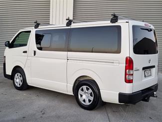 2018 Toyota Hiace - Thumbnail