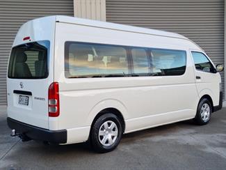 2019 Toyota Hiace - Thumbnail